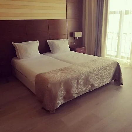 فندق Hotel Plaza بورغاس